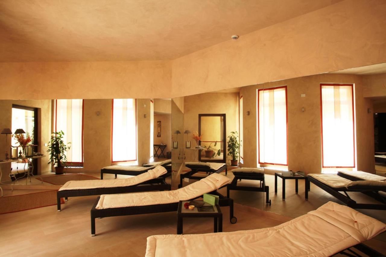 Falconara Resort & Spa بوتيرا الغرفة الصورة